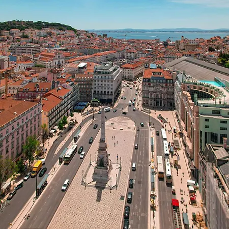 Ave Liberdade Restauradores Deluxe شقة